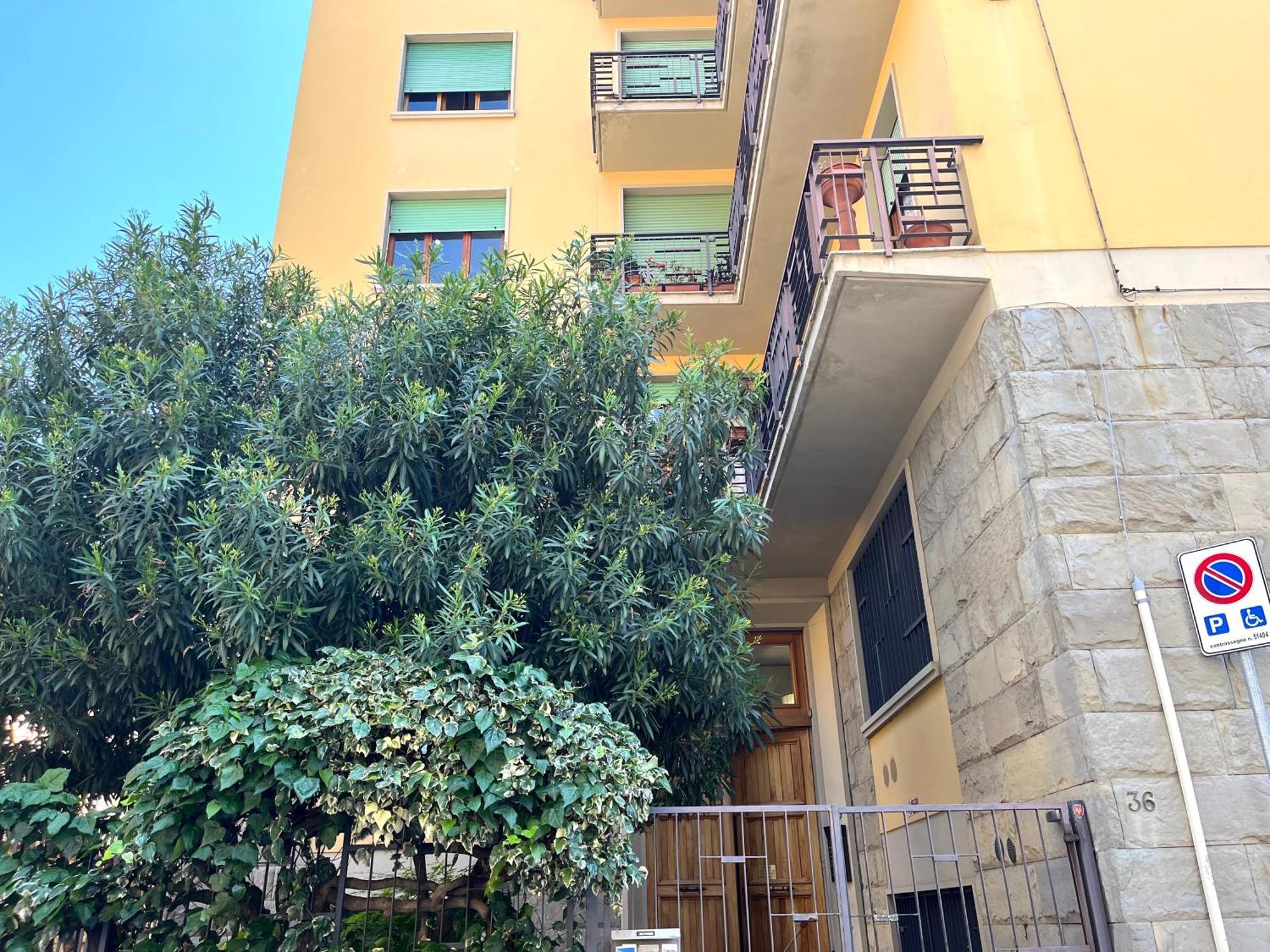 Orcagna Suite With Parking Florence Exterior photo